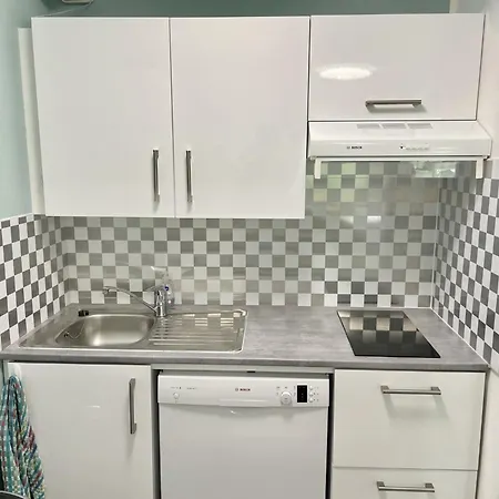 Résidence Le Saint Pierre - Maeva - Climatisé Avec Loggia 2 Pièces 4 Personnes - Confort Mae-0063 Appartement Sanary-sur-Mer